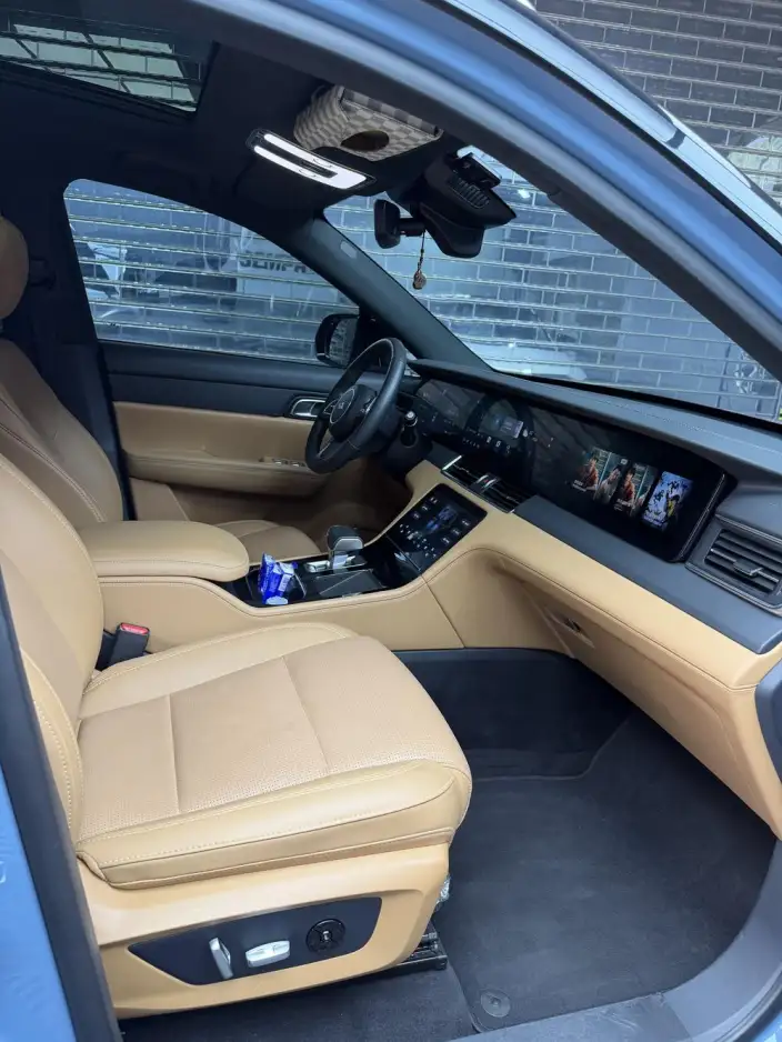 Li Auto ONE 2021 Model Extended Range 6 seat Edition – фото 8