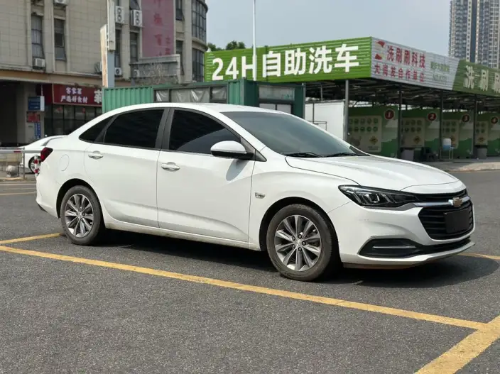 Chevrolet Corolla 2022 Model 320 Automatic Yuexiang Edition – фото 3