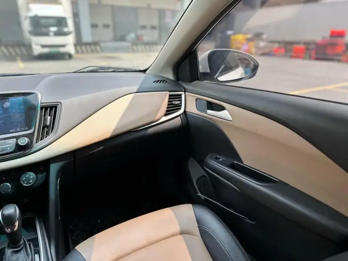 Chevrolet Corolla 2022 Model 320 Automatic Yuexiang Edition – фото 10