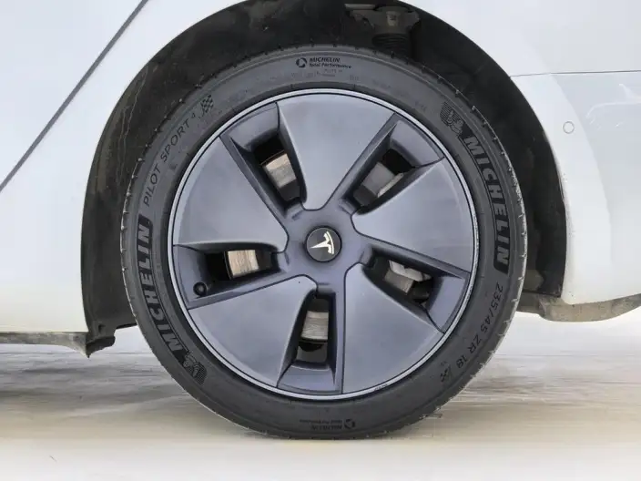 Model 3 2022 Model Rear-wheel drive version – фото 9