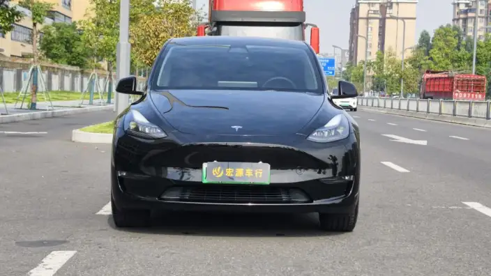 Model Y 2023 Model Long Battery Life Pro All-wheel drive version – фото 2