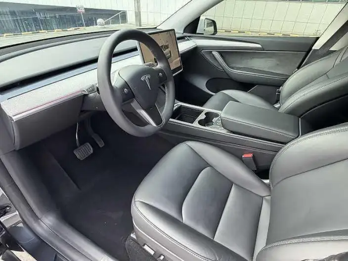 Model Y 2024 Model Rear-wheel drive version – фото 9