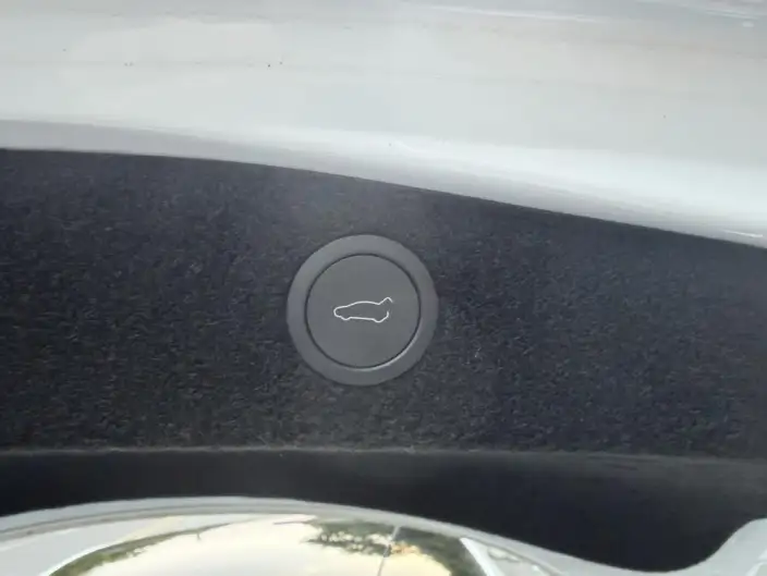 Model 3 2025 Model Long Battery Life Pro Rear-wheel drive version – фото 8