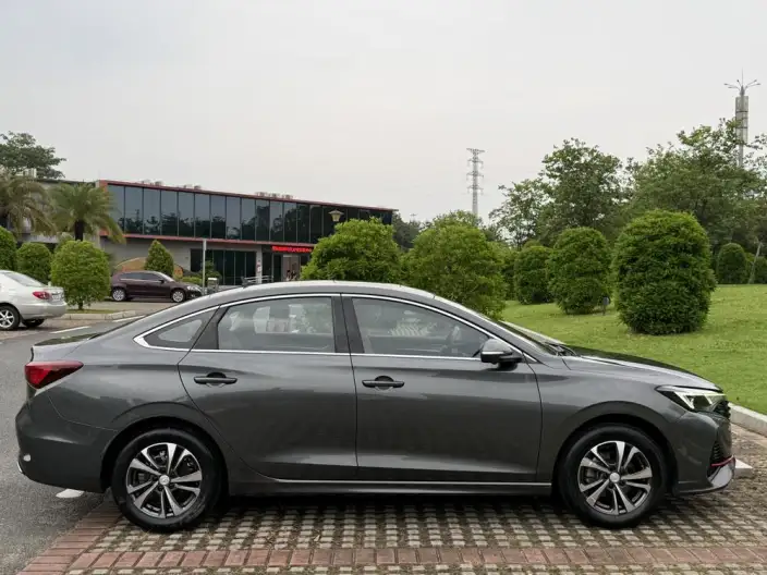 Changan Eado 2022 Model PLUS Blue whale NE 1.4T GDI DCT Noble Model – фото 8