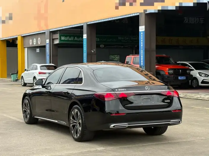 Mercedes-Benz E-Class 2026 Model E 300 L Luxury Model sedan – фото 4
