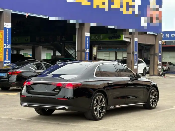 Mercedes-Benz E-Class 2026 Model E 300 L Luxury Model sedan – фото 5