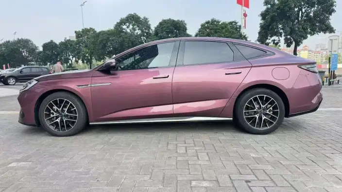 BYD Seal DM 2023 Model DM-i 1.5L 121KM Elite Model – фото 4