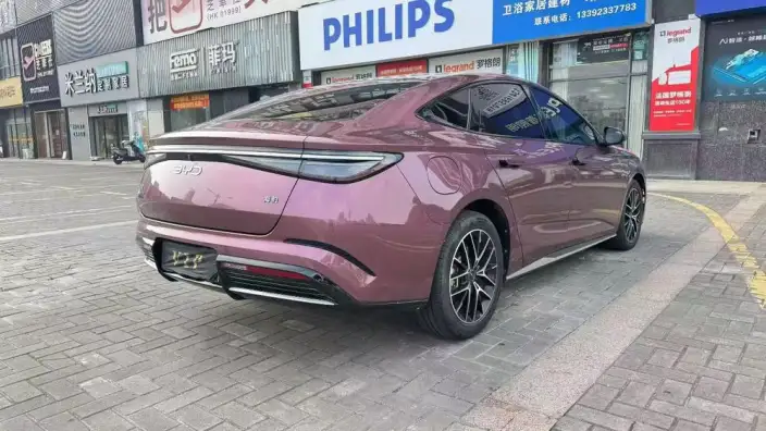 BYD Seal DM 2023 Model DM-i 1.5L 121KM Elite Model – фото 6