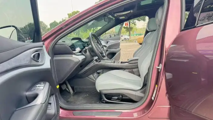 BYD Seal DM 2023 Model DM-i 1.5L 121KM Elite Model – фото 8