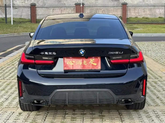 BMW 3 Series 2023 Model 325Li M Sports Night Set – фото 6