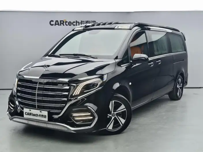 Viano 2023 Model 2.0T Business Edition 7 seat – фото 1