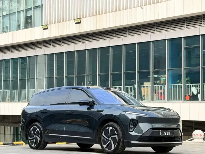 NIO ES8 2023 Model 75kWh Executive Edition – фото 3