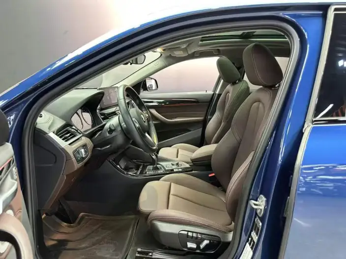 BMW X2 2021 Model sDrive25i Leading Model M Sports Set – фото 7