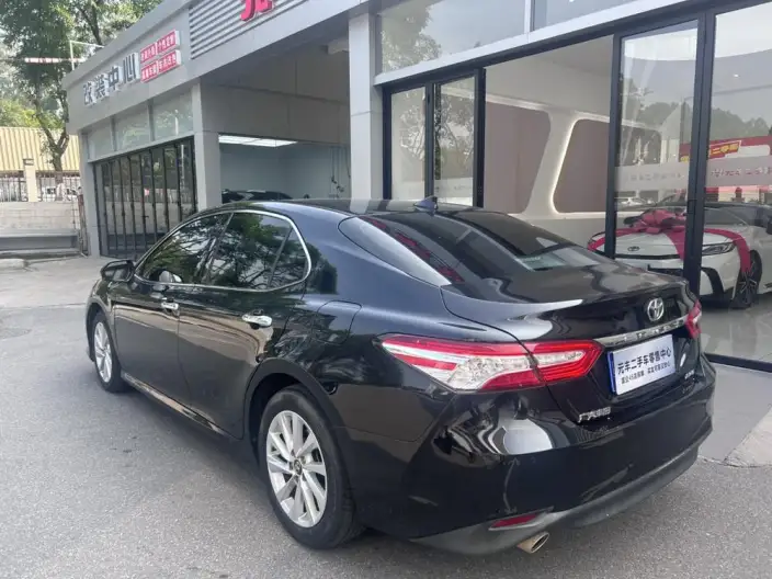 Toyota Camry 2021 Model 2.0G Deluxe Edition – фото 4