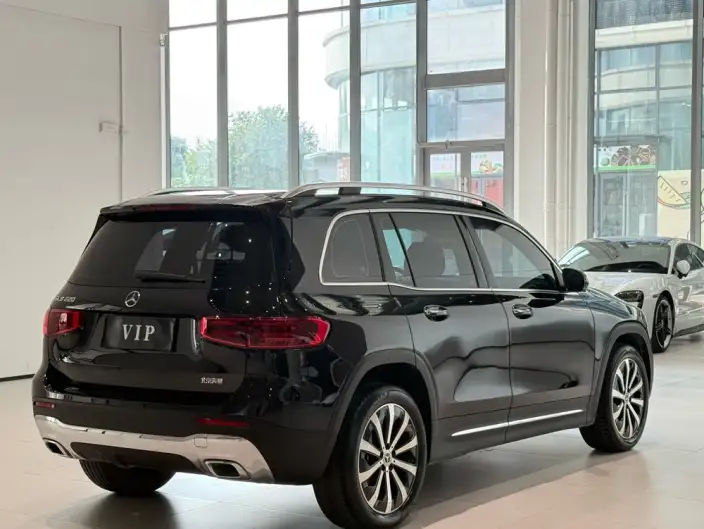 Mercedes-Benz GLB 2024 Model Facelift GLB 220 Fashion Model – фото 7