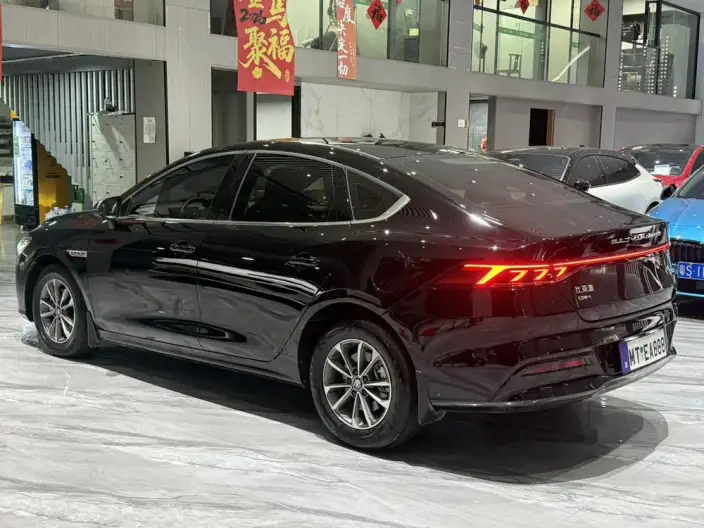 BYD Qin PLUS DM 2024 Model Honor Edition DM-i 55KM Leading Model – фото 4