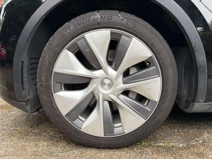 Model Y 2022 Model Rear-wheel drive version – фото 9