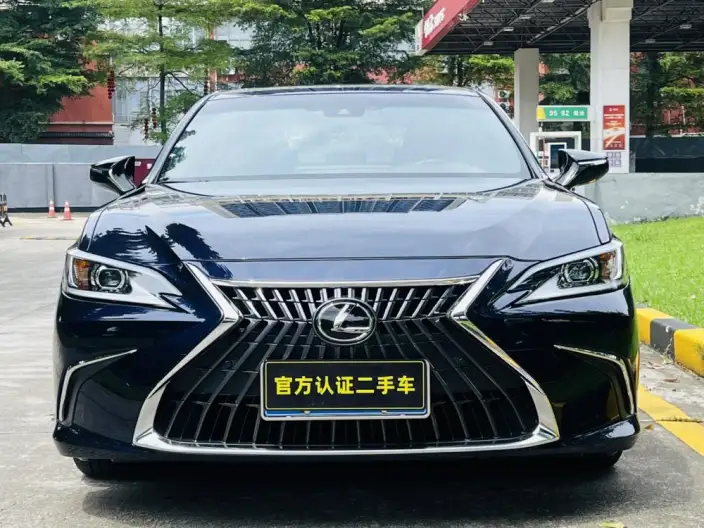 Lexus ES 2022 Model 200 Superior Edition – фото 2