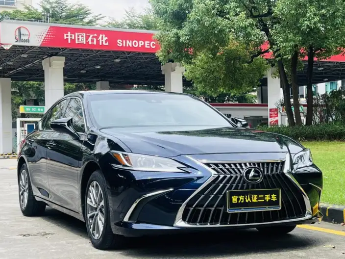 Lexus ES 2022 Model 200 Superior Edition – фото 3