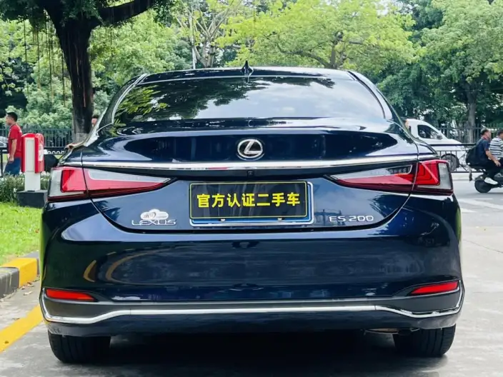 Lexus ES 2022 Model 200 Superior Edition – фото 5