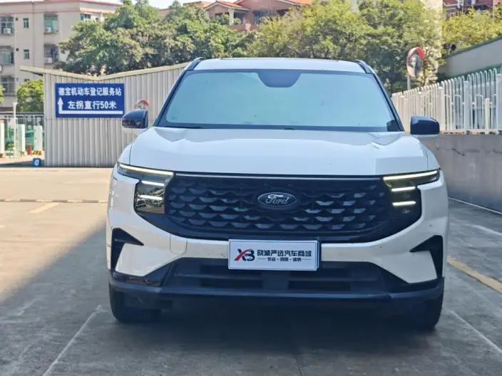 Ford Edge 2023 Model Ford Edge L 2.0T EcoBoost E Hybrid 2WD VII seat Fashion Model