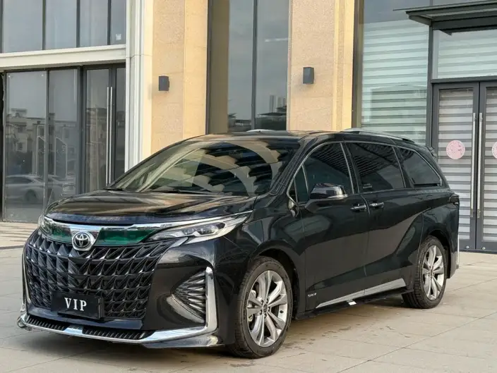 Toyota Sienna 2024 Model Hybrid 2.5L Platinum edition – фото 1