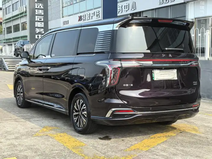 HONGQI HQ9 PHEV 2024 Model 4WD Deluxe Edition – фото 5