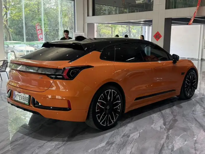 ZEEKR 001 2023 Model YOU Edition 100kWh 4WD – фото 6