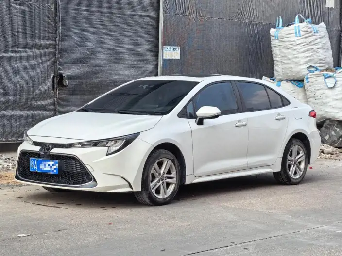Toyota Levin 2022 Model 185T CVT Deluxe Edition – фото 1