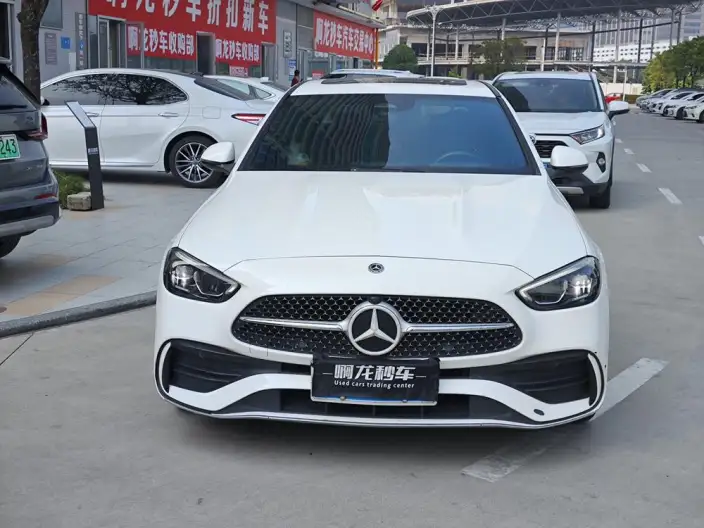 Mercedes-Benz C-Class 2022 Model C 200 L Sports Edition – фото 2