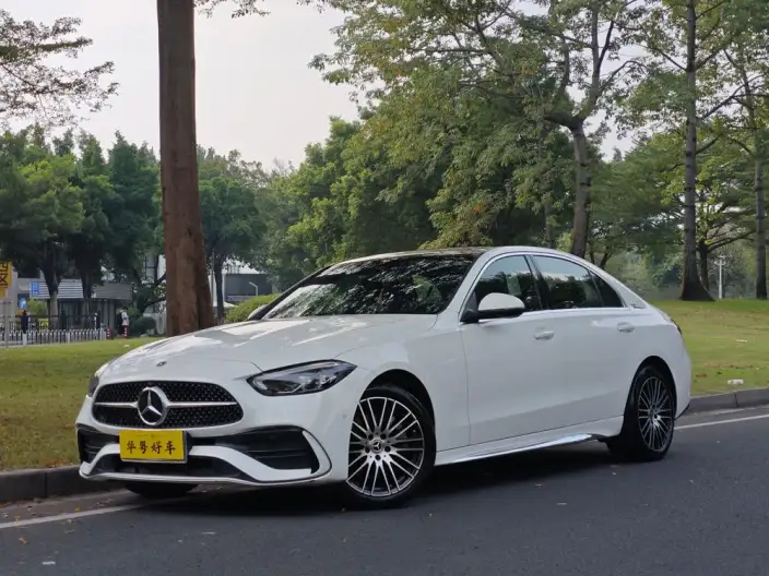 Mercedes-Benz C-Class 2024 Model C 260 L Sports Edition – фото 1