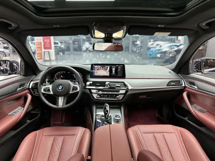 BMW 5 Series 2022 Model 530Li Leading Model M Sports Set – фото 5