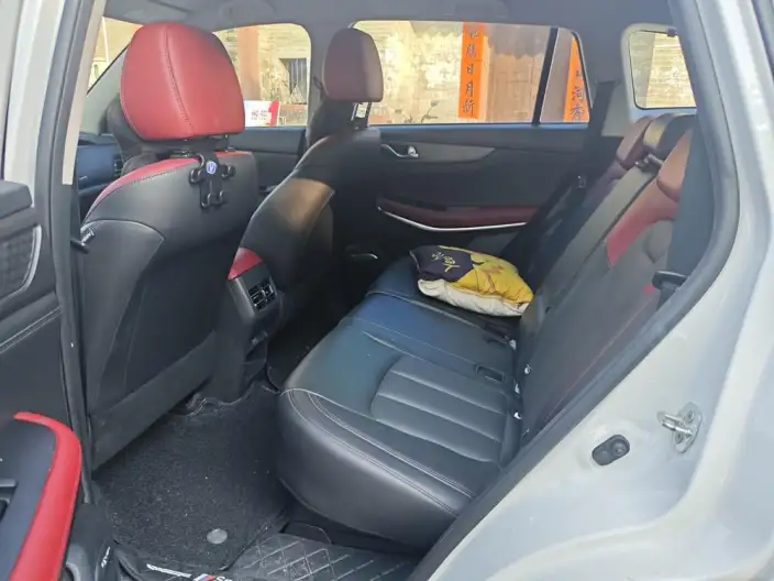 Changan CS75 2022 Model Blue Whale Edition 1.5T DCT Luxury Model – фото 9