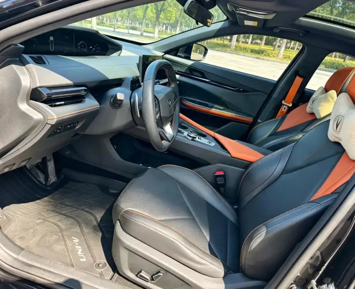 Changan UNI-V 2022 Model 1.5T Smart Pilot Model – фото 8