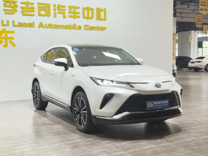 Venza 2023 Model Hybrid 2.5L CVT 2WD Premium Edition – фото 3