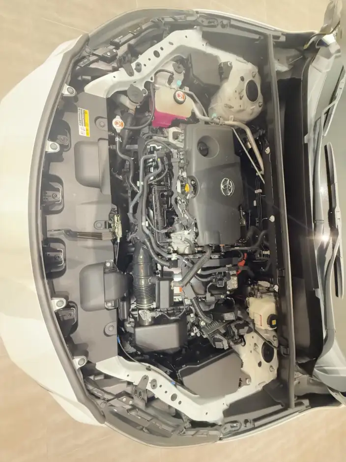 Venza 2023 Model Hybrid 2.5L CVT 2WD Premium Edition – фото 9
