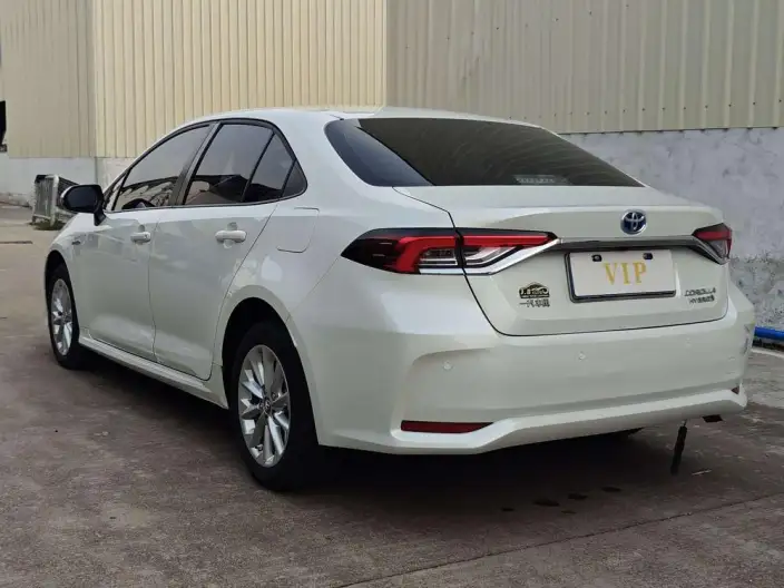 Toyota Corolla 2021 Model Hybrid 1.8L E-CVT Elite Edition – фото 5