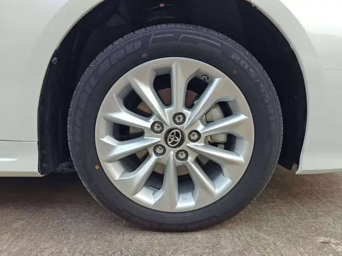 Toyota Corolla 2021 Model Hybrid 1.8L E-CVT Elite Edition – фото 9