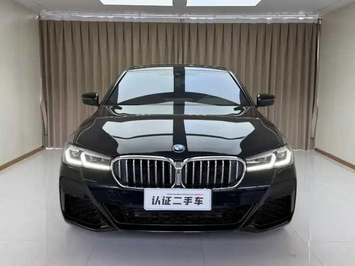 BMW 5 Series 2022 Model 530Li Exclusive Model M Sports Set – фото 2