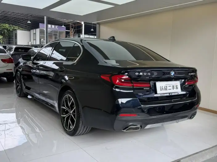 BMW 5 Series 2022 Model 530Li Exclusive Model M Sports Set – фото 4