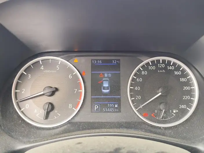 Nissan Sylphy 2022 Model 1.6L XL CVT Yuexiang Edition – фото 7