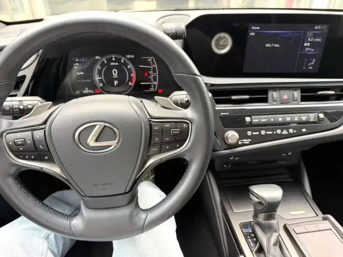 Lexus ES 2021 Model 200 Superior Edition – фото 7