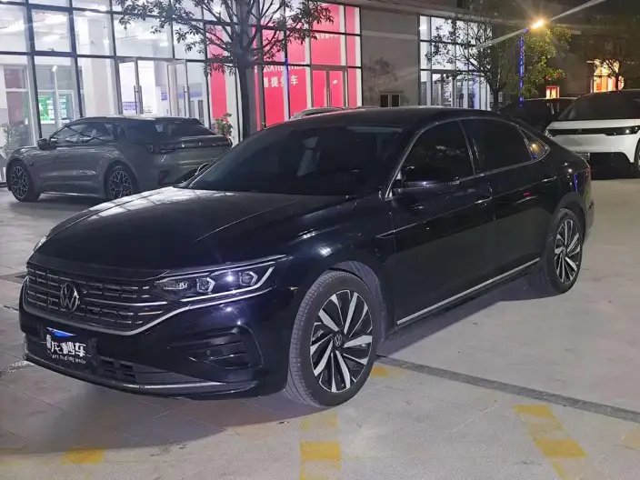 Volkswagen Passat 2024 Model 380TSI Deluxe Edition – фото 1