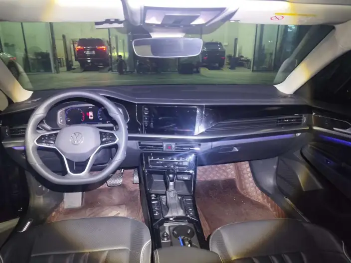 Volkswagen Passat 2024 Model 380TSI Deluxe Edition – фото 6