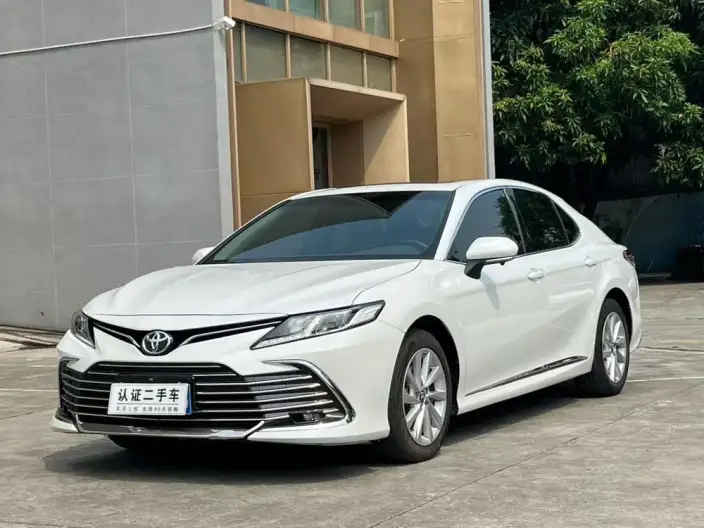 Toyota Camry 2022 Model 2.0GVP Leading version – фото 1