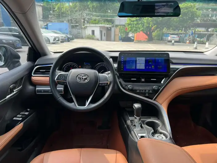 Toyota Camry 2022 Model 2.0GVP Leading version – фото 7