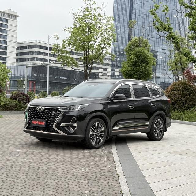 Chery Tiggo 8 PRO 2024 Champion 390T 2WD Pinnacle 5-Seat