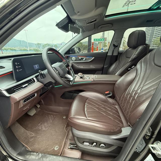 Chery Tiggo 8 PRO 2024 Champion 390T 2WD Pinnacle 5-Seat – фото 8