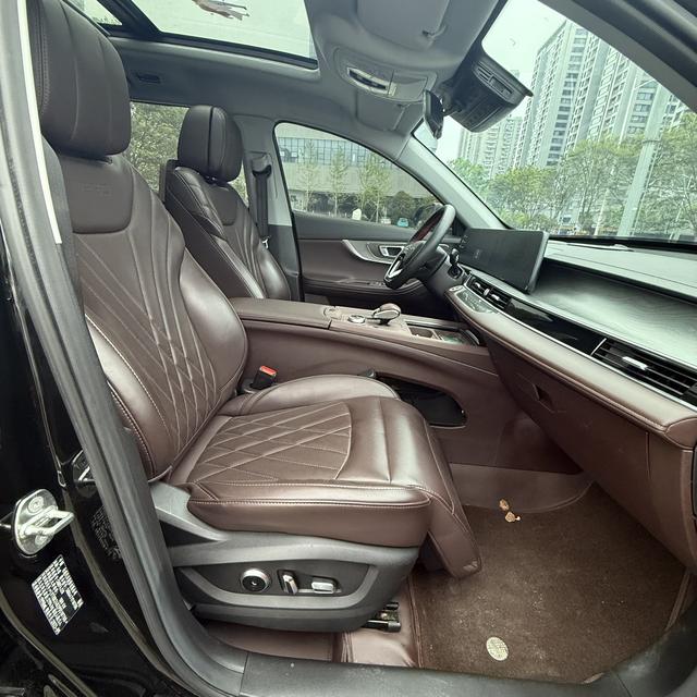 Chery Tiggo 8 PRO 2024 Champion 390T 2WD Pinnacle 5-Seat – фото 11