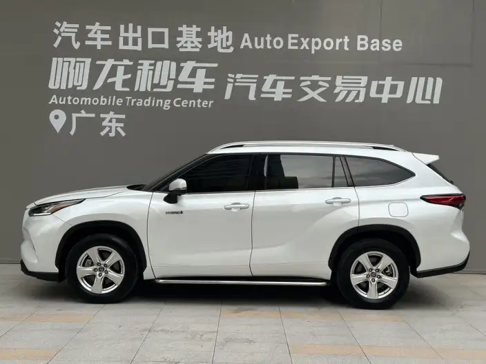 Toyota Highlander 2023 Model Hybrid 2.5L 2WD Elite Edition 5 seat – фото 3